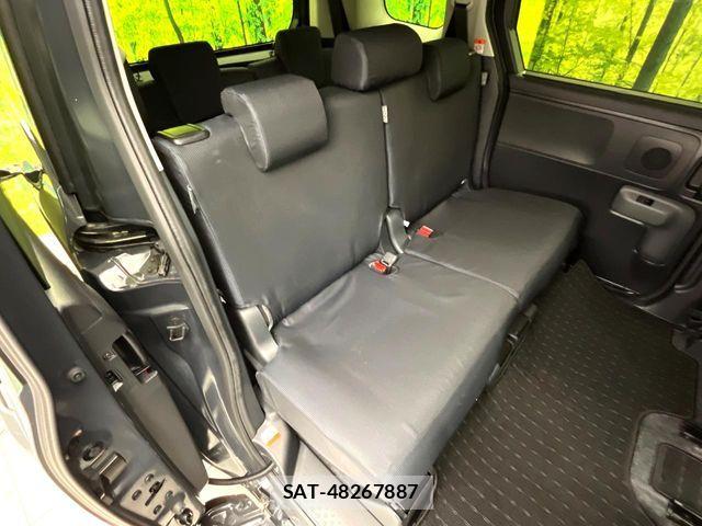 Toyota SIENTA 2023-07 8038275-7