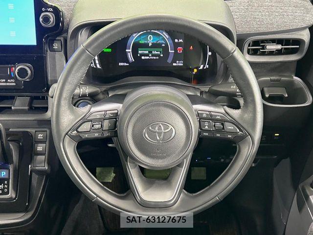 Toyota SIENTA 2024-04 8038260-11