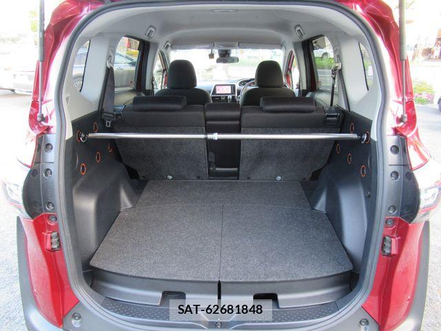 Toyota SIENTA 2019-07 8038281-8