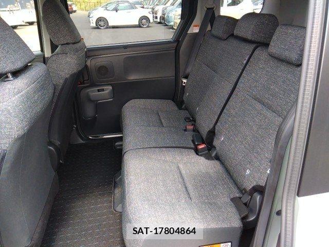 Toyota SIENTA 2024-01 8038272-12