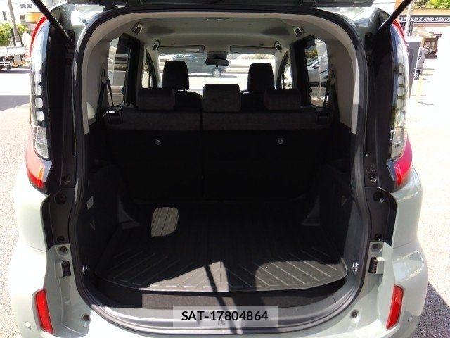 Toyota SIENTA 2024-01 8038272-13