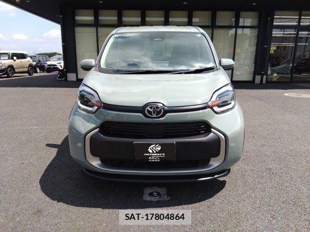 Toyota SIENTA 2024-01 8038272-3