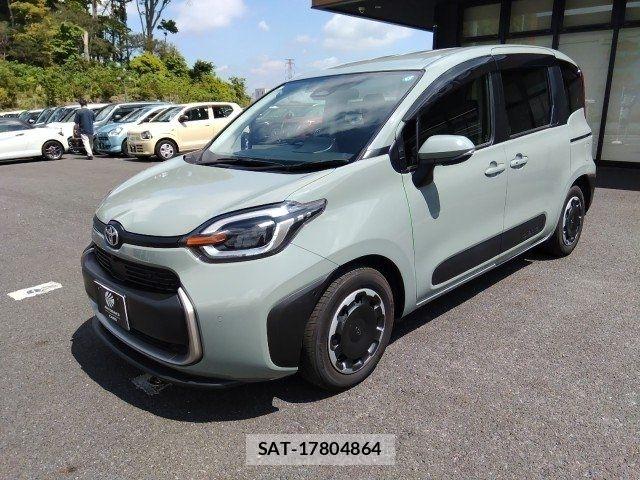 Toyota SIENTA 2024-01 8038272-5