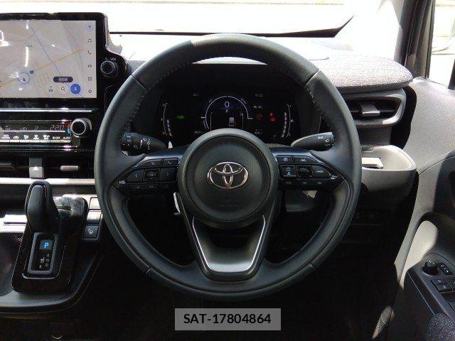 Toyota SIENTA 2024-01 8038272-7