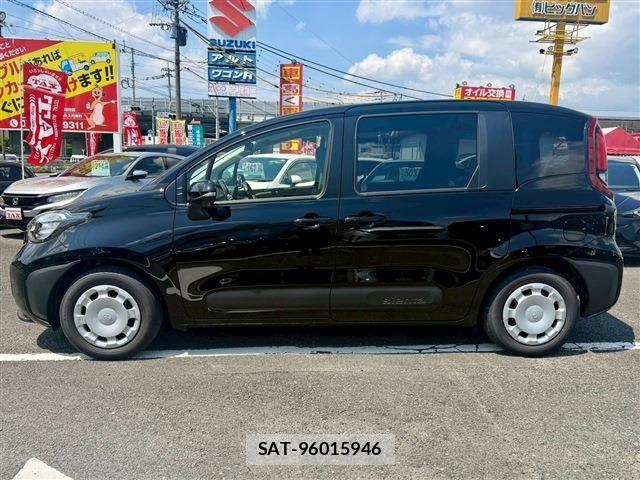 Toyota SIENTA 2026-07 8038273-24