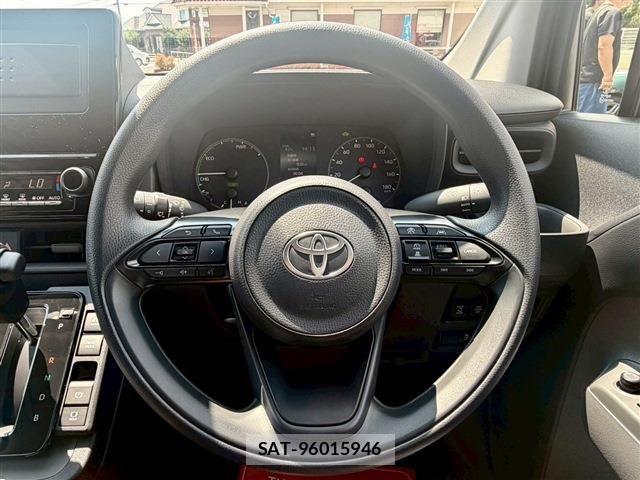 Toyota SIENTA 2026-07 8038273-3