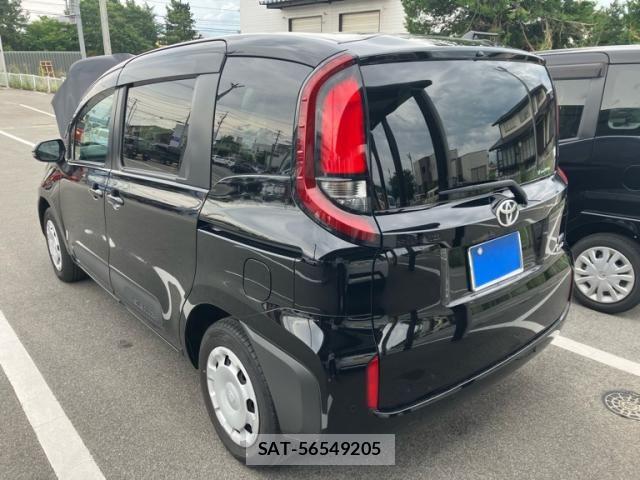 Toyota SIENTA 2023-12 8038277-10