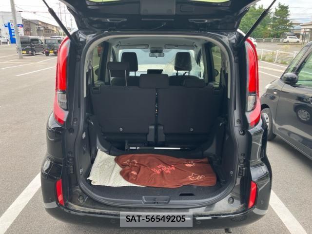 Toyota SIENTA 2023-12 8038277-13