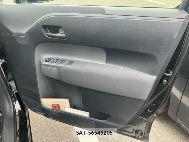 Toyota SIENTA 2023-12 8038277-15
