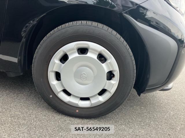 Toyota SIENTA 2023-12 8038277-24