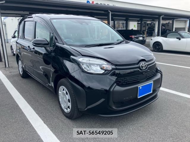 Toyota SIENTA 2023-12 8038277-3