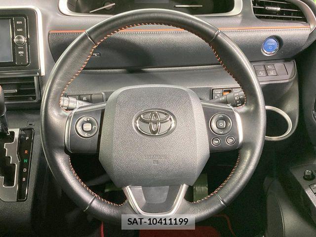 Toyota SIENTA 2018-03 8038280-11