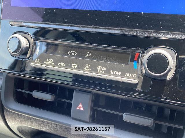 Toyota SIENTA 2024-06 8038266-9