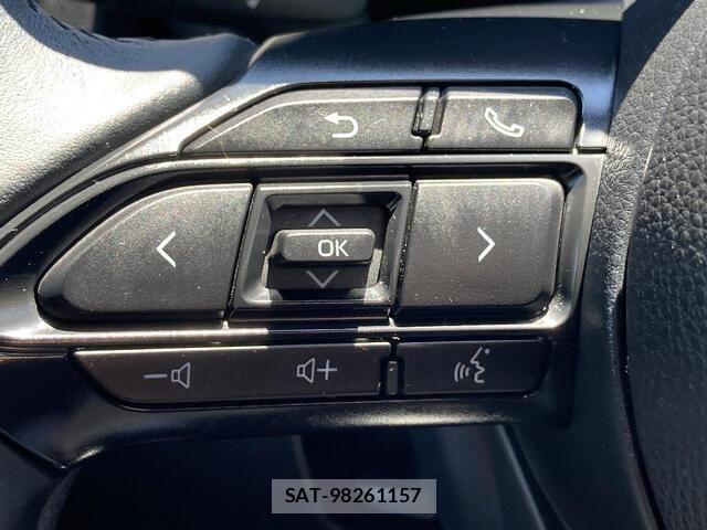 Toyota SIENTA 2024-06 8038266-11