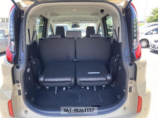Toyota SIENTA 2024-06 8038266-19