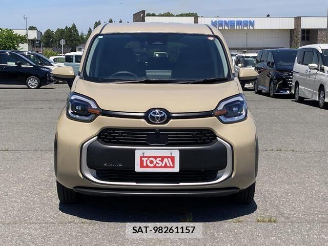 Toyota SIENTA 2024-06 8038266-20