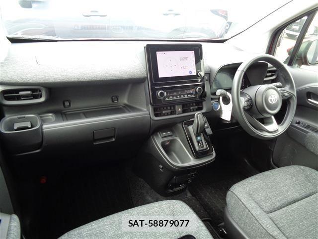 Toyota SIENTA 2022-10 8038276-11