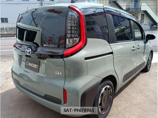 Toyota SIENTA 2022-10 8038279-1