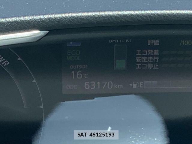 Toyota SIENTA 2017-07 8038284-6