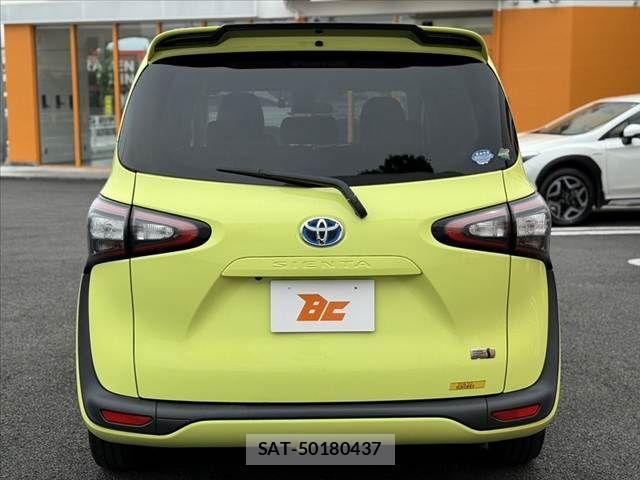 Toyota SIENTA 2016-09 8038285-13