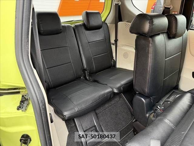 Toyota SIENTA 2016-09 8038285-21