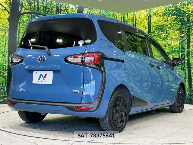 Toyota SIENTA 2020-10 8038278-17