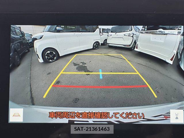 Toyota SIENTA 2023-05 8038274-12