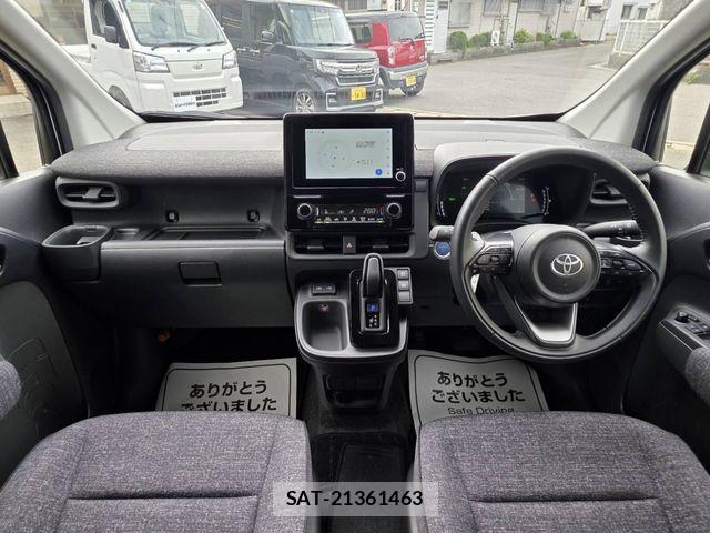 Toyota SIENTA 2023-05 8038274-8