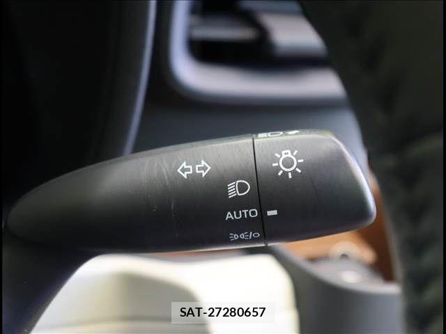 Toyota SIENTA 2024-12 8038267-18