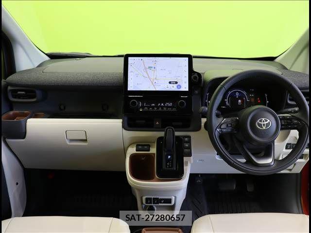 Toyota SIENTA 2024-12 8038267-1