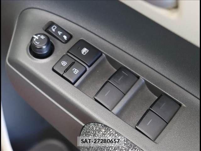 Toyota SIENTA 2024-12 8038267-21