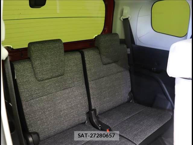 Toyota SIENTA 2024-12 8038267-28