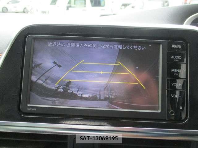 Toyota SIENTA 2015-12 8038288-11