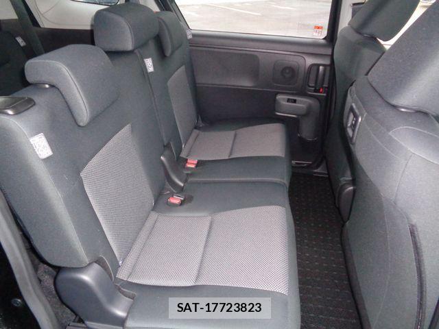 Toyota SIENTA 2024-09 8038268-10