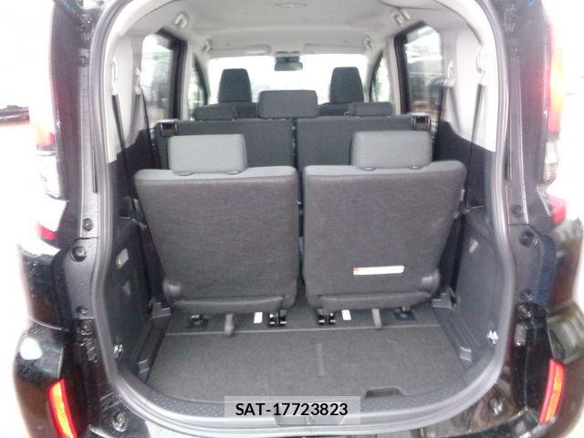 Toyota SIENTA 2024-09 8038268-12