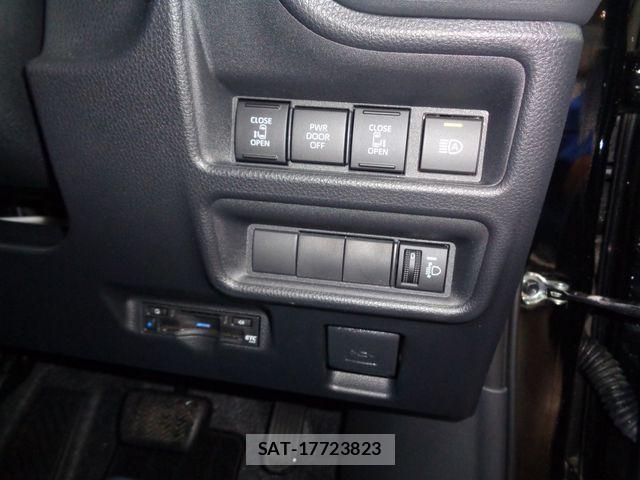 Toyota SIENTA 2024-09 8038268-16
