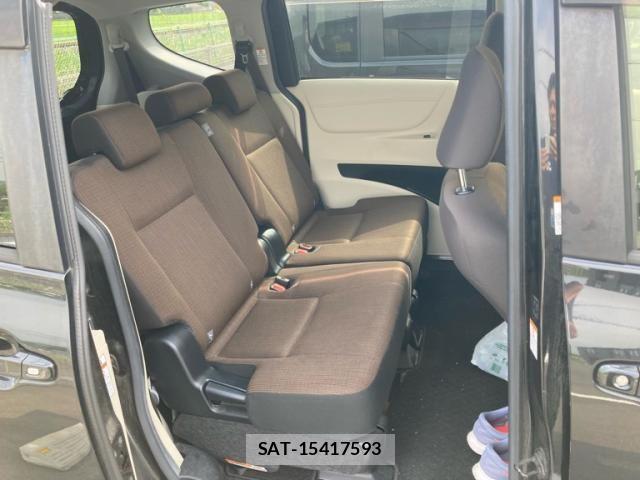 Toyota SIENTA 2016-12 8075584-9