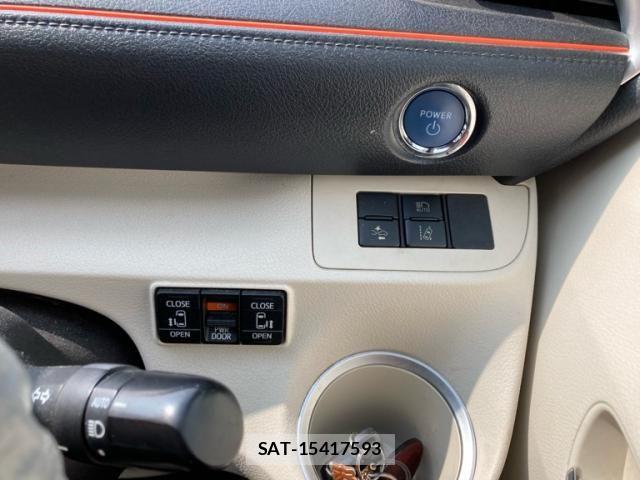 Toyota SIENTA 2016-12 8075584-13