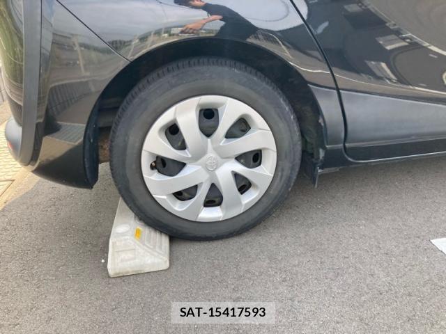 Toyota SIENTA 2016-12 8075584-6