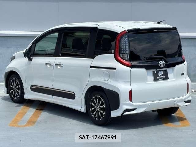 Toyota SIENTA 2022-11 8075570-9