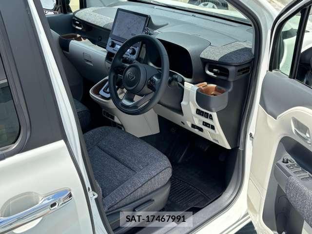 Toyota SIENTA 2022-11 8075570-11