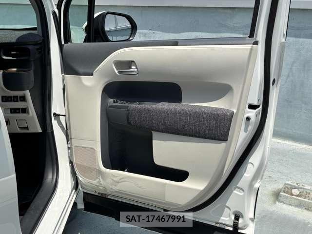 Toyota SIENTA 2022-11 8075570-12