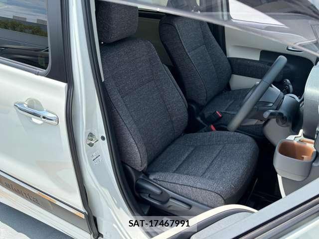 Toyota SIENTA 2022-11 8075570-13