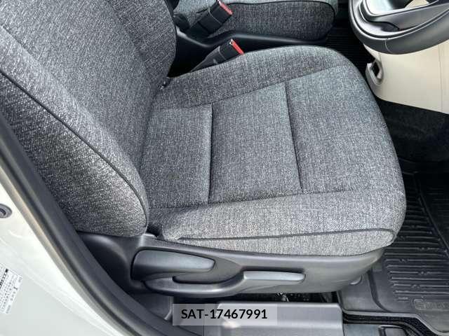 Toyota SIENTA 2022-11 8075570-14