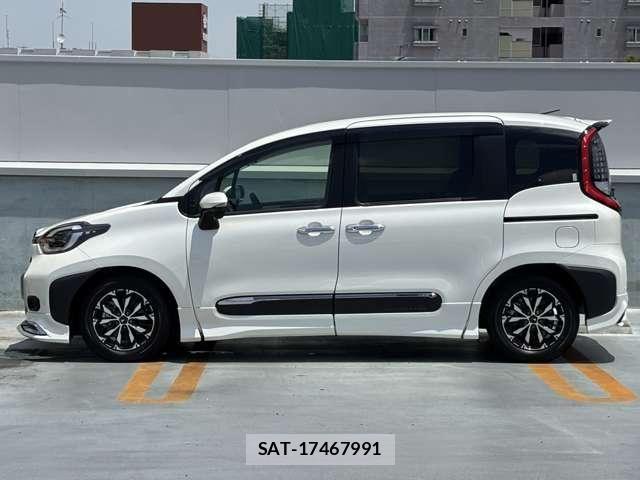 Toyota SIENTA 2022-11 8075570-3