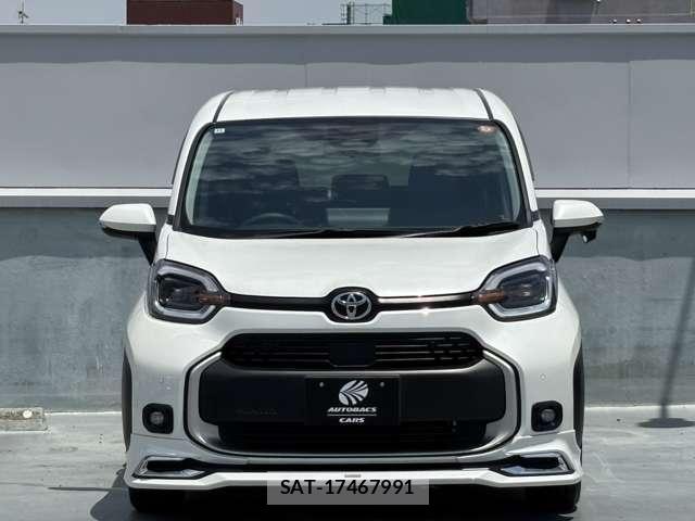 Toyota SIENTA 2022-11 8075570-5