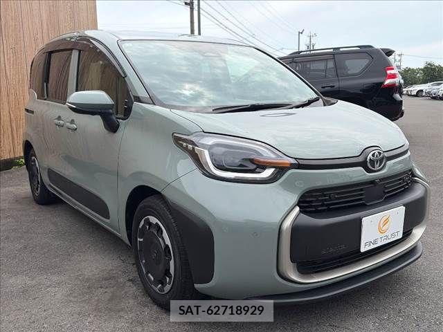 Toyota SIENTA 2023-07 8075578-15