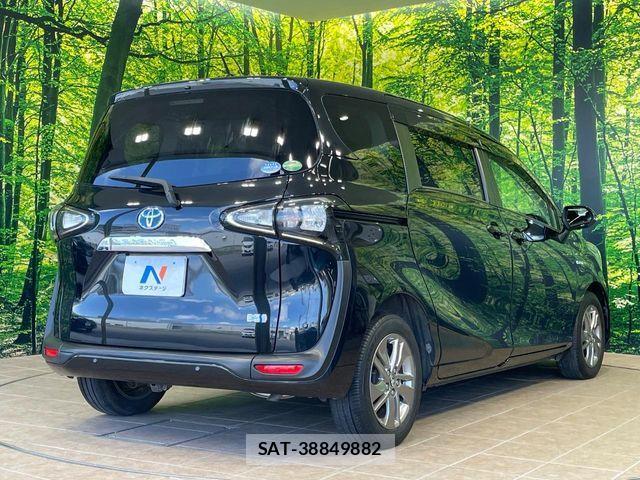 Toyota SIENTA 2019-03 8101900-17