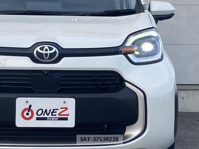 Toyota SIENTA 2022-11 8101895-7