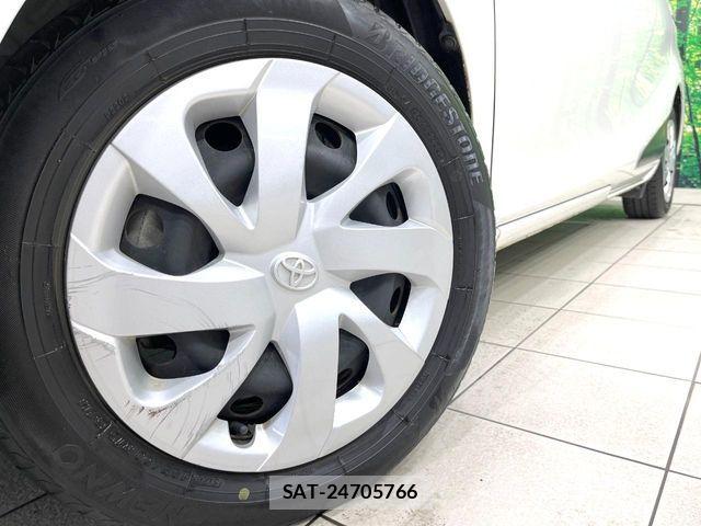 Toyota SIENTA 2017-09 8101903-14